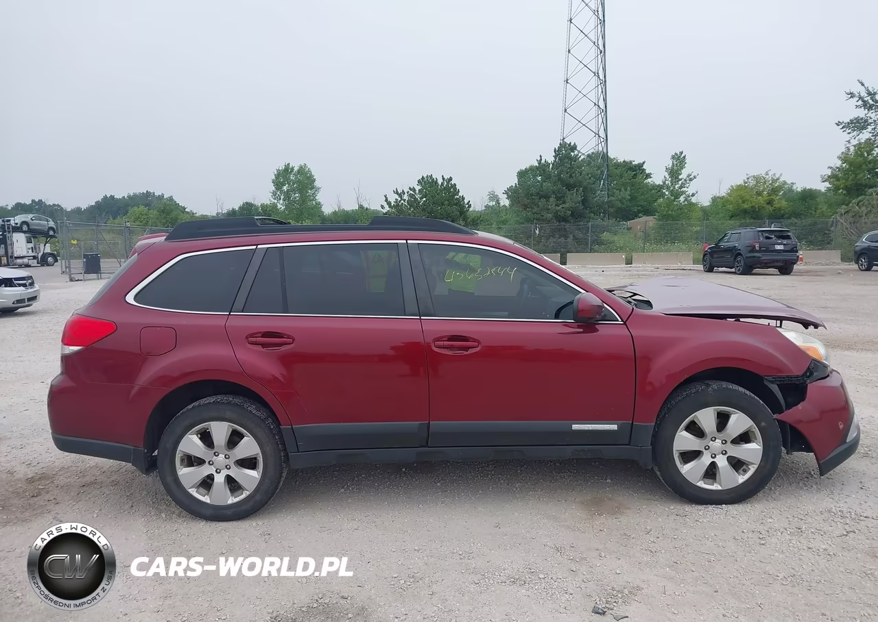 2011 Subaru Outback 2.5I Premium VIN:4S4BRCCC7B3336845 - 13
