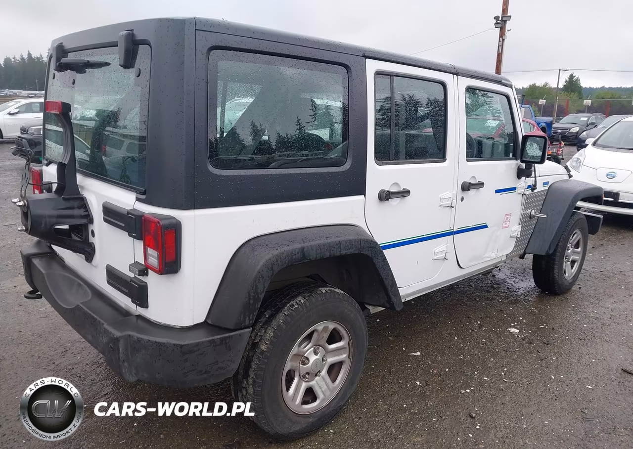 2015 Jeep Wrangler Unlimited Sport Rhd VIN:1C4BJWKG4FL630145 - 4