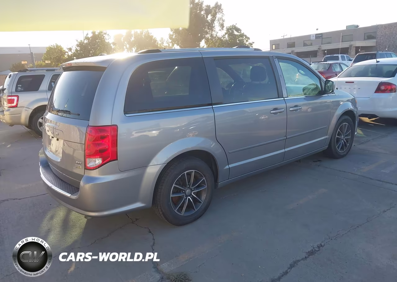 2017 Dodge Grand Caravan Sxt VIN:2C4RDGCGXHR861507 - 4