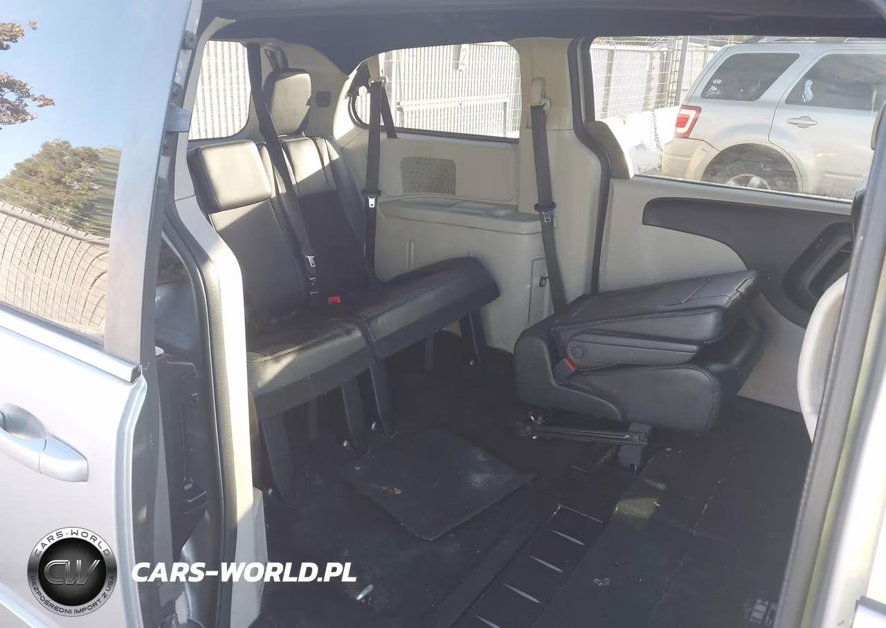 2017 Dodge Grand Caravan Sxt VIN:2C4RDGCGXHR861507 - 8