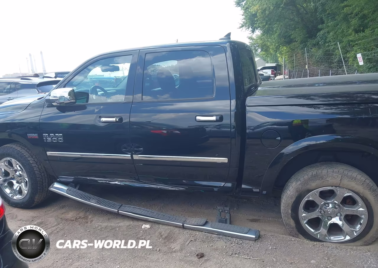 2014 Ram 1500 Laramie VIN:1C6RR7NT1ES412780 - 14