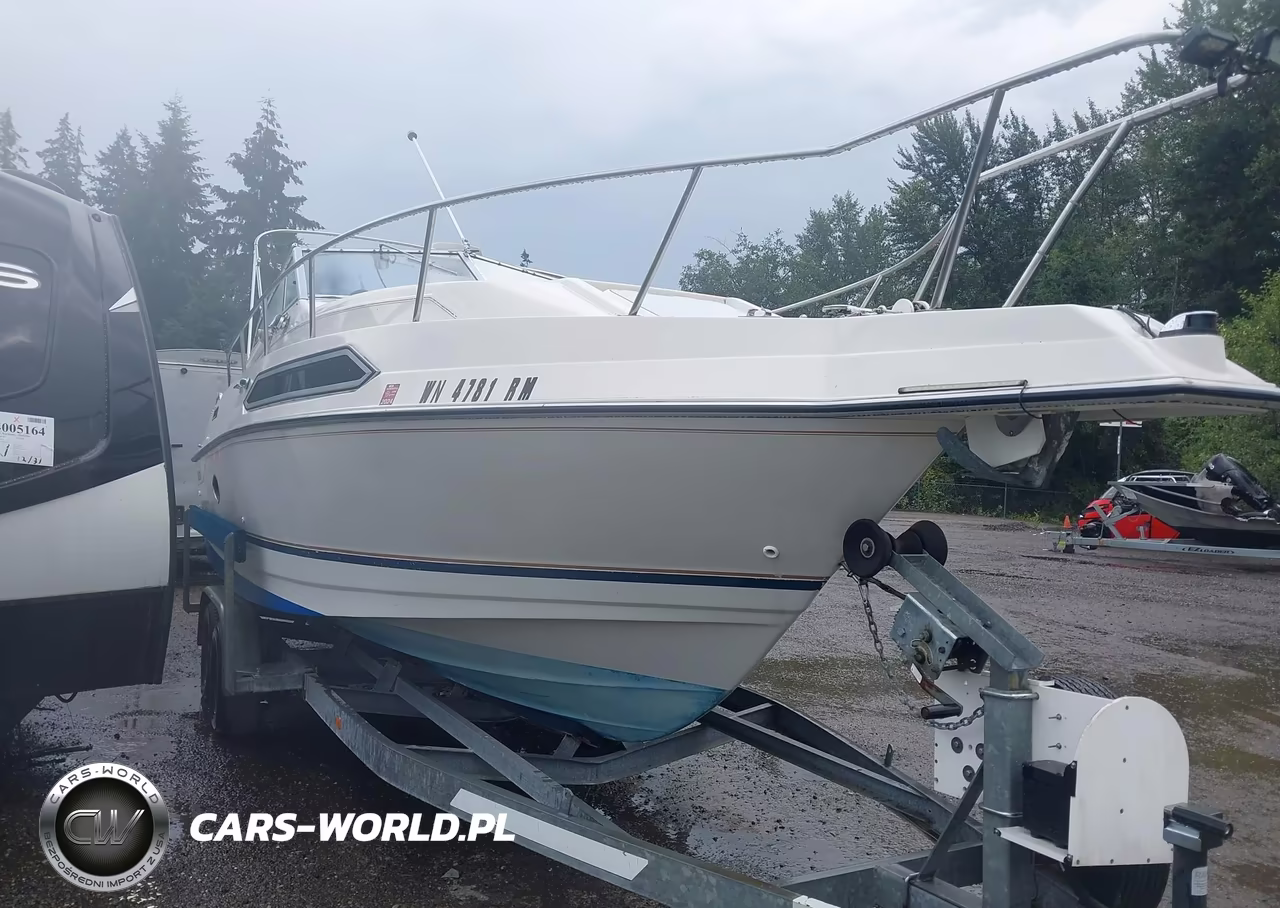 1994 Regal Valanti Boat & Trailer