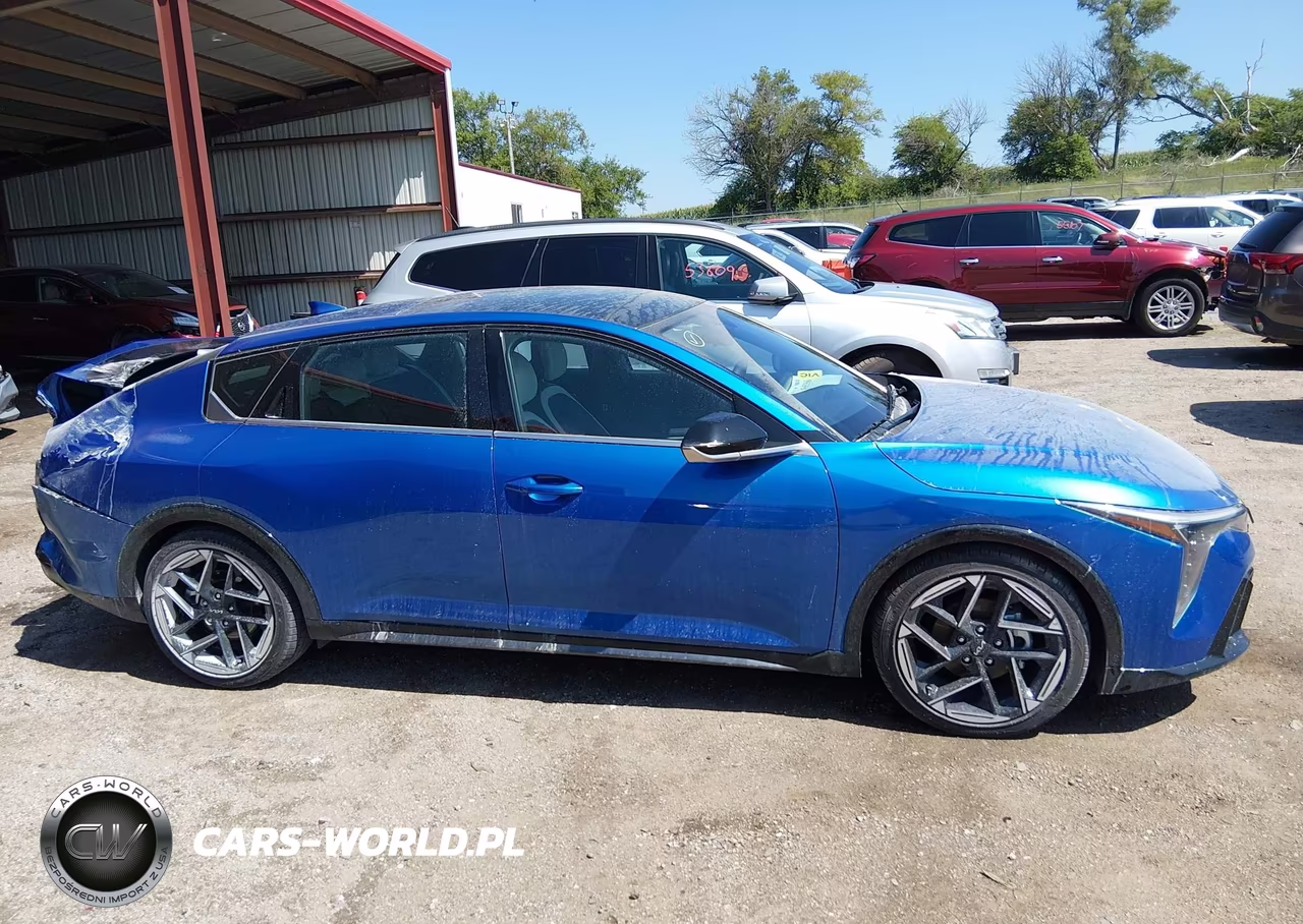 2025 Kia K4 Gt-Line VIN:3KPFW4DE4SE249126 - 13