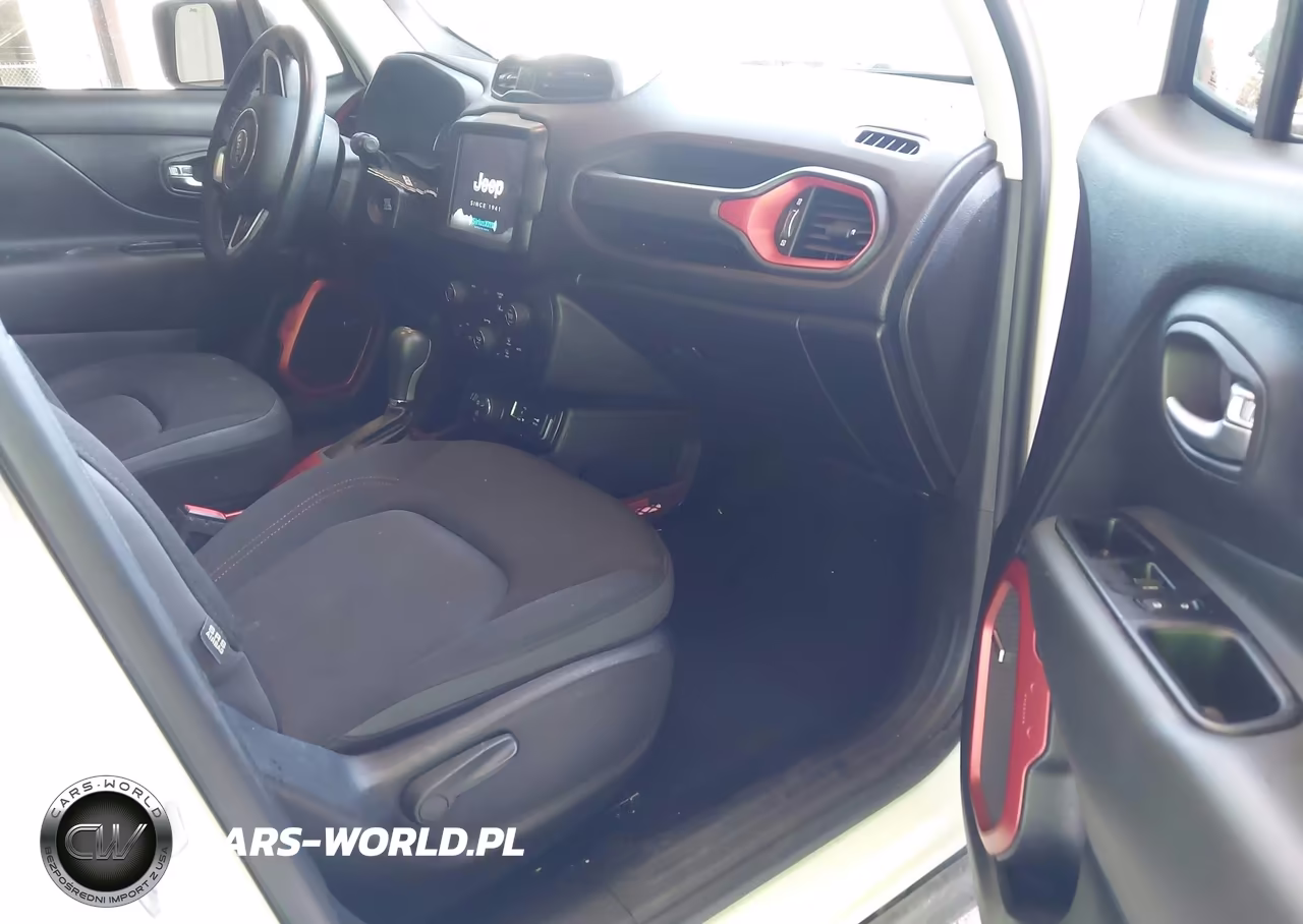 2021 Jeep Renegade Trailhawk 4X4 VIN:ZACNJDC19MPM95715 - 5