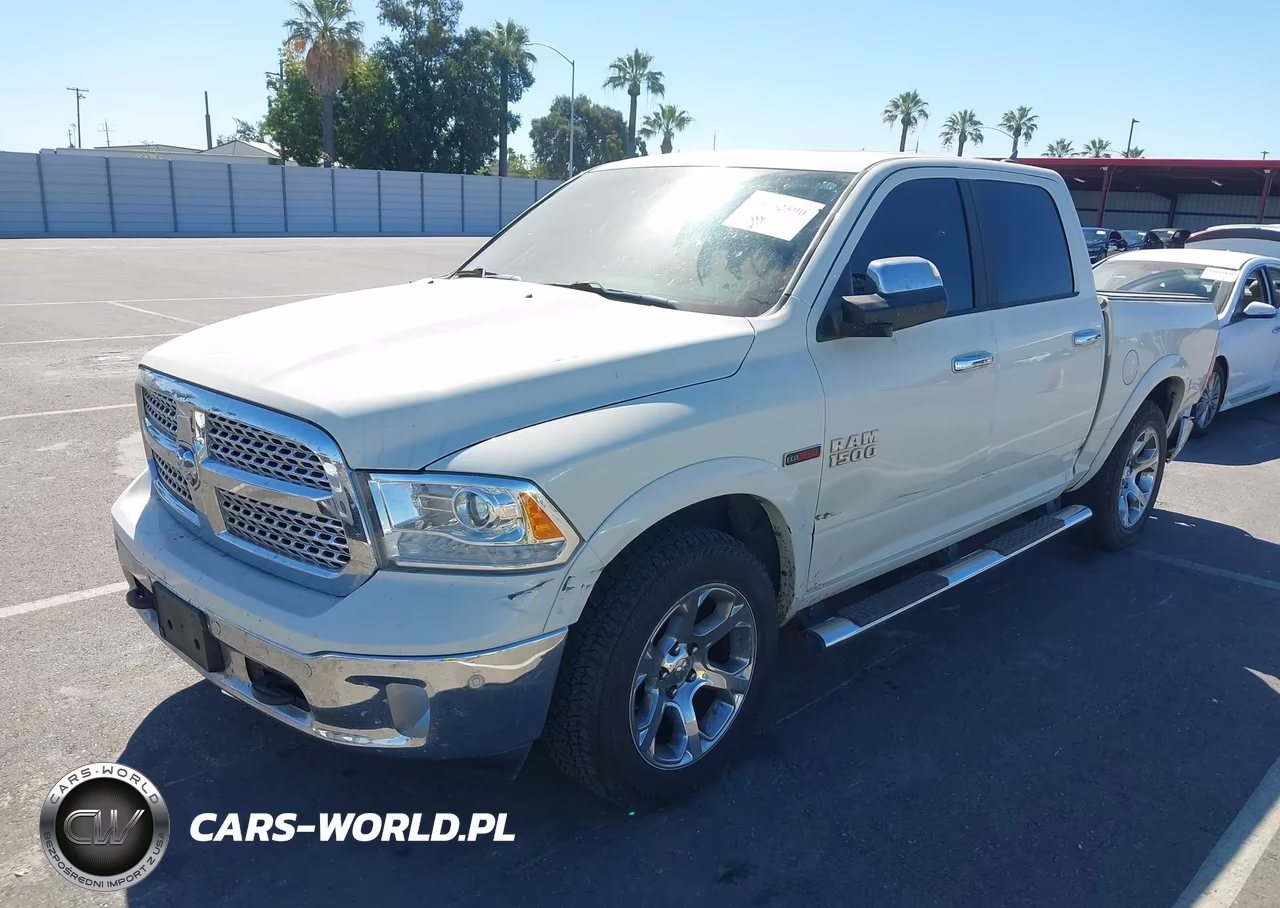 2018 Ram 1500 Laramie 4X4 5'7 Box VIN:1C6RR7NM6JS310202 - 2