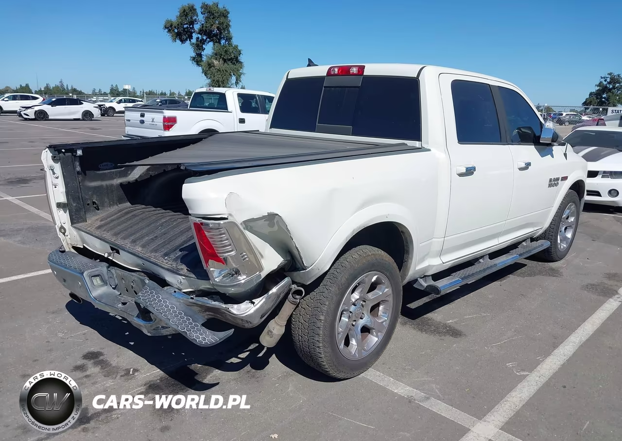 2018 Ram 1500 Laramie 4X4 5'7 Box VIN:1C6RR7NM6JS310202 - 4