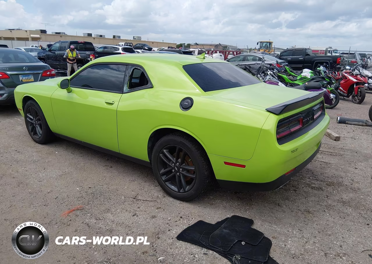 2019 Dodge Challenger Sxt Awd VIN:2C3CDZGG8KH650142 - 3