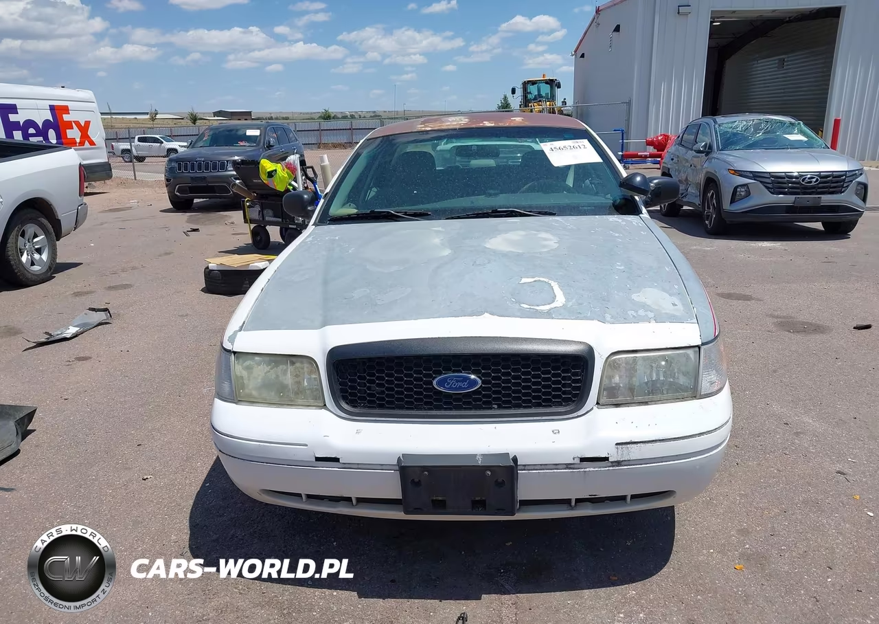 2005 Ford Crown Victoria Police VIN:2FAHP71W35X165890 - 12