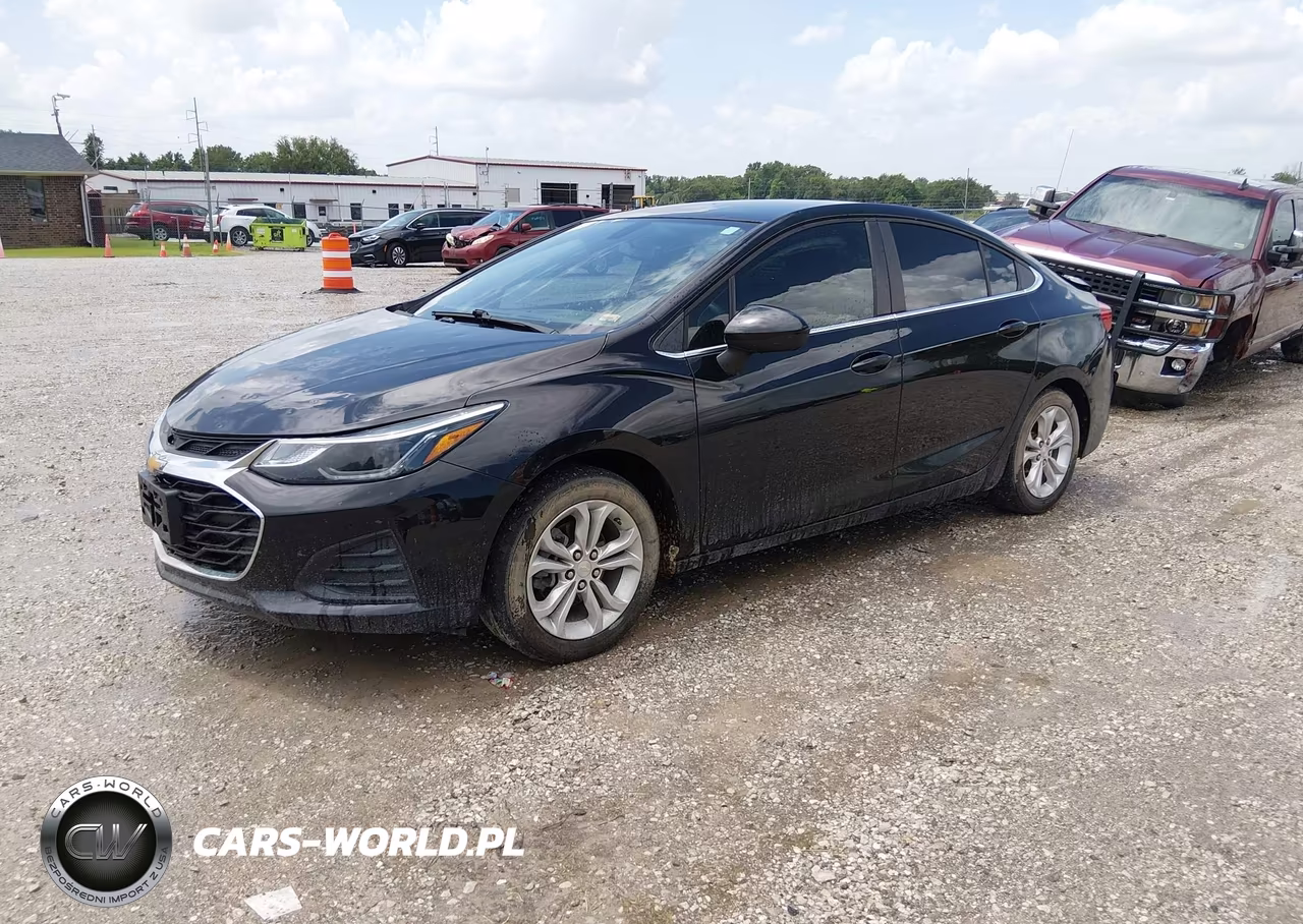 2019 Chevrolet Cruze Lt VIN:1G1BE5SM2K7144479 - 2