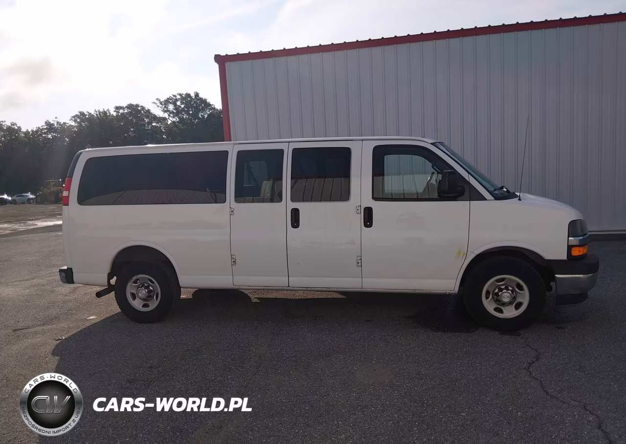 2017 Chevrolet Express 3500 Lt VIN:1GAZGPFG6H1269554 - 14