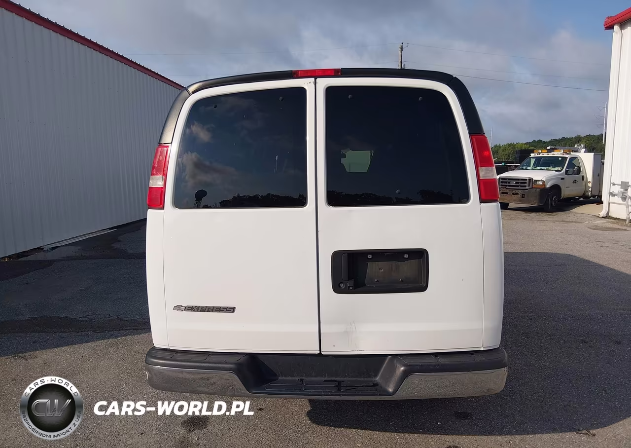 2017 Chevrolet Express 3500 Lt VIN:1GAZGPFG6H1269554 - 17