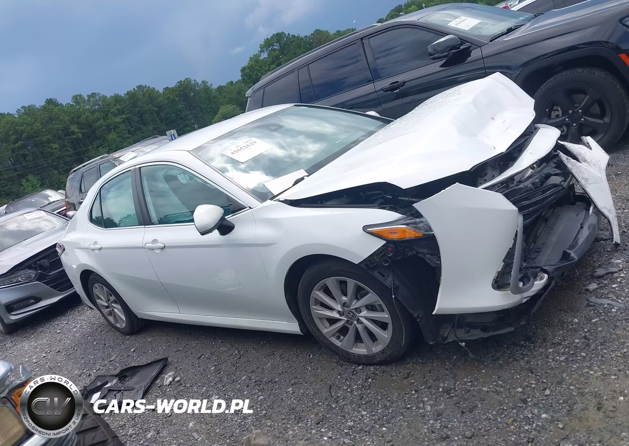 2021 Toyota Camry Le VIN:4T1C11AK4MU541563 - 12
