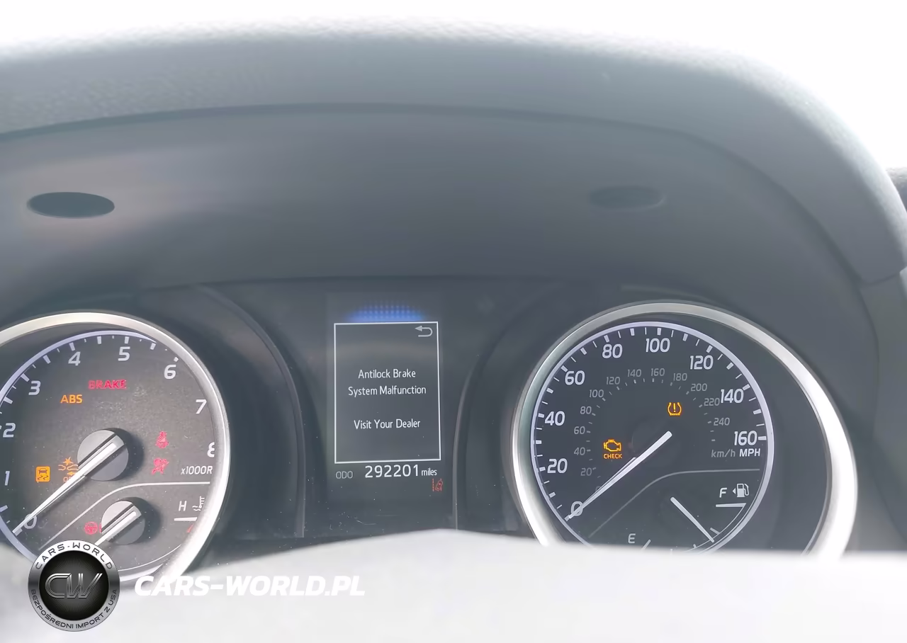 2021 Toyota Camry Le VIN:4T1C11AK4MU541563 - 7