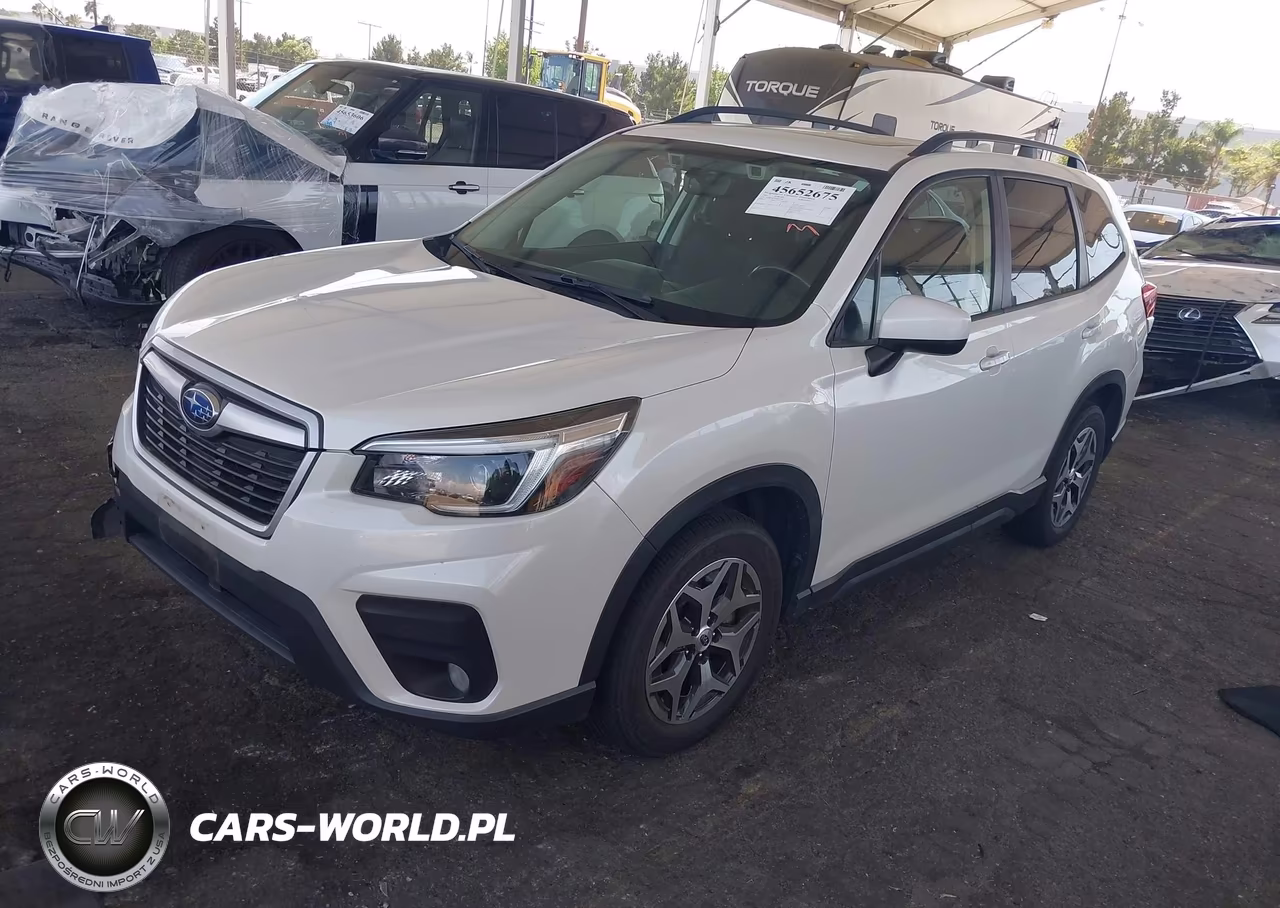 2021 Subaru Forester Premium VIN:JF2SKAJC0MH527756 - 2