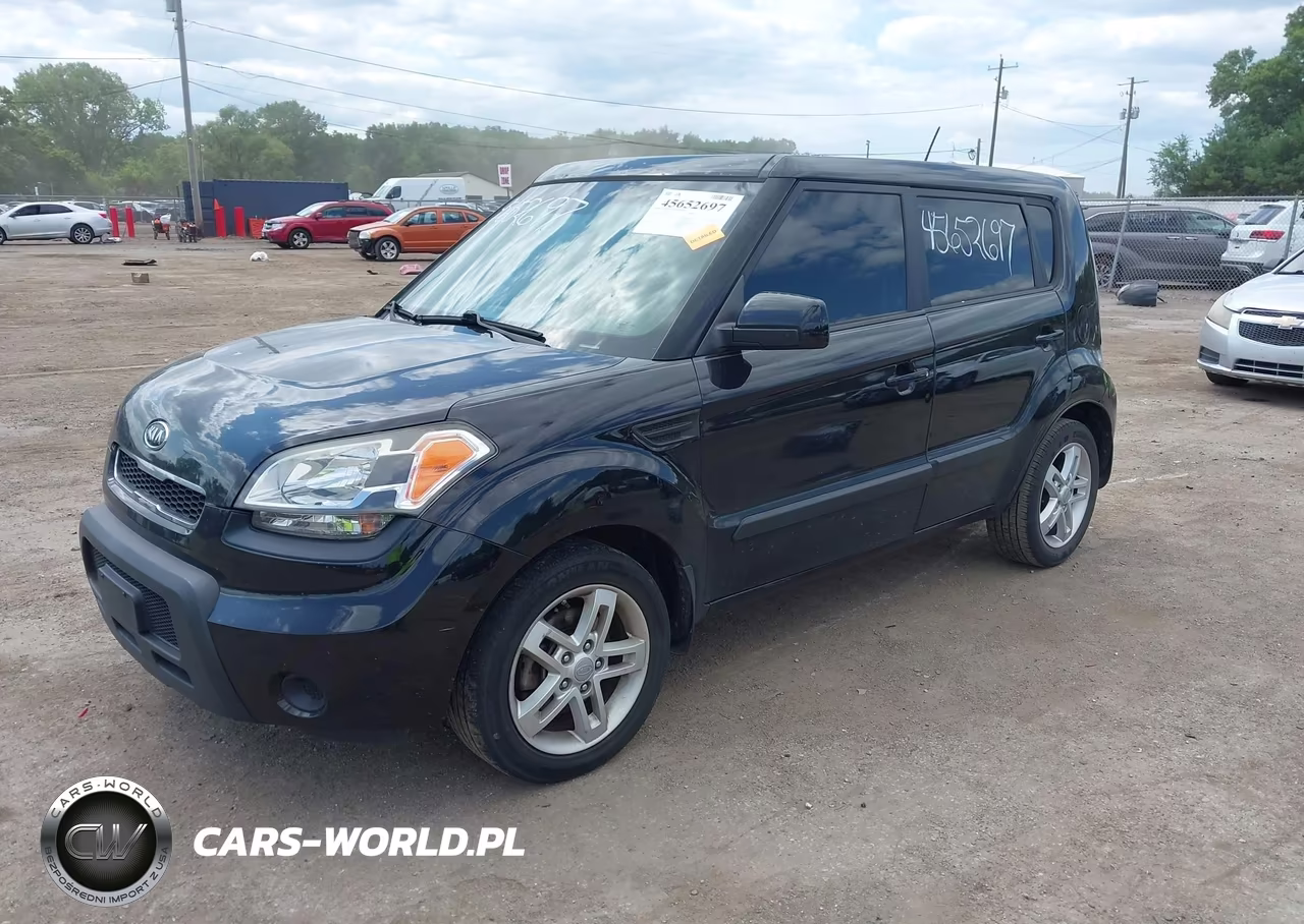 2011 Kia Soul + VIN:KNDJT2A28B7195430 - 2