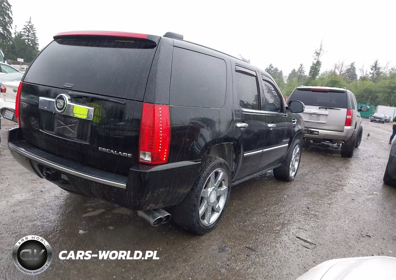 2008 Cadillac Escalade VIN:1GYFK63808R103946 - 4