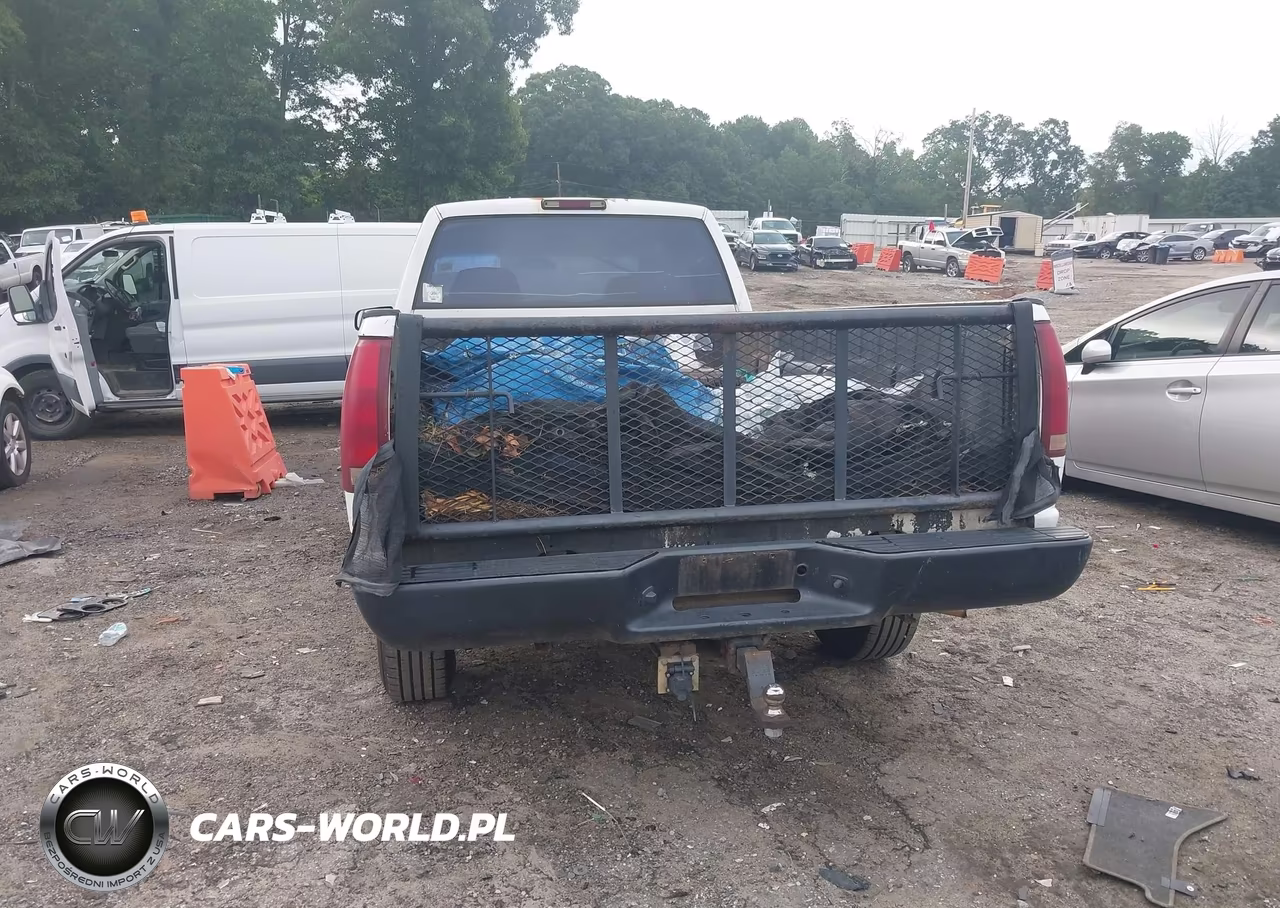 2000 GMC Sierra 3500 Classic Sl VIN:1GTGC33R9YF431642 - 16