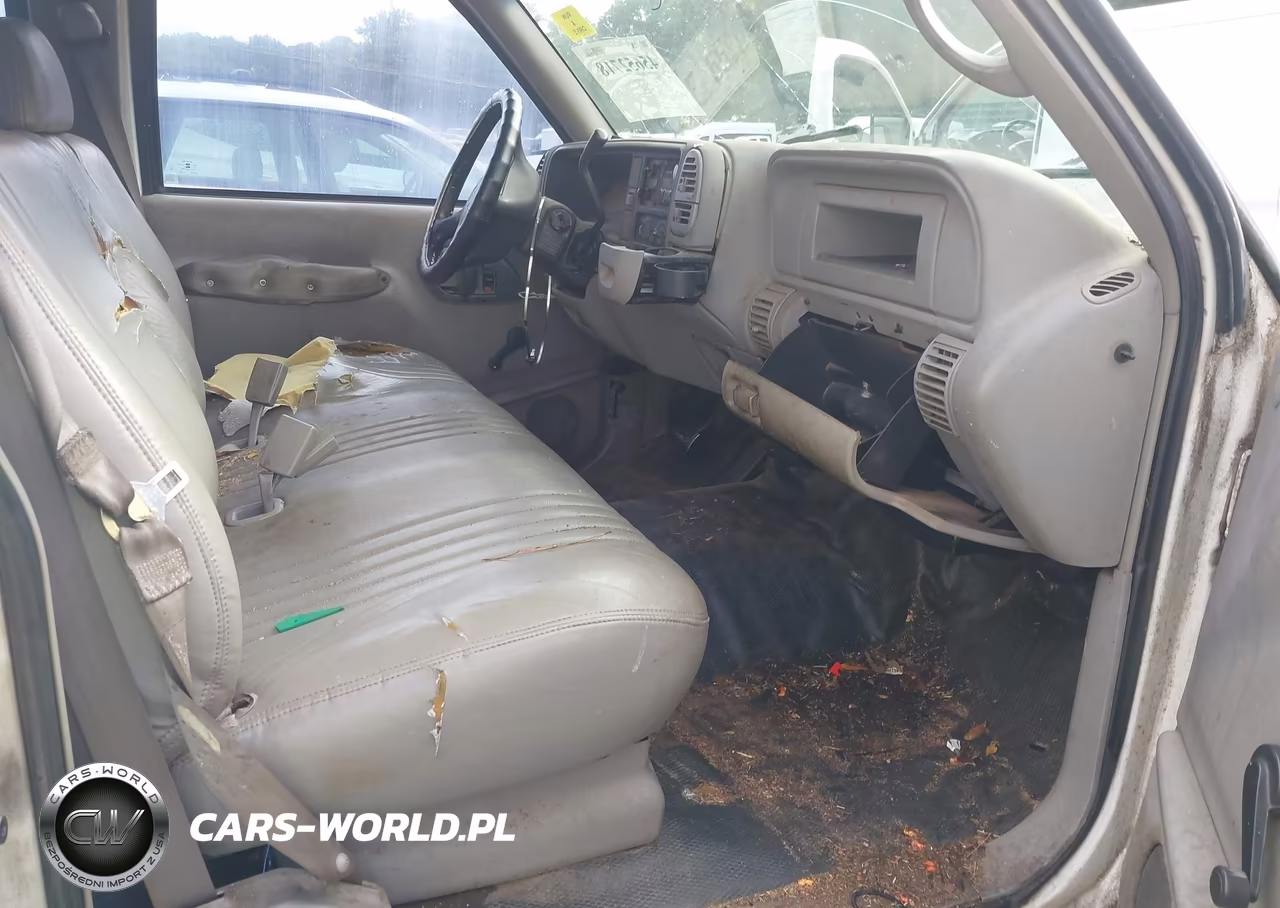 2000 GMC Sierra 3500 Classic Sl VIN:1GTGC33R9YF431642 - 5