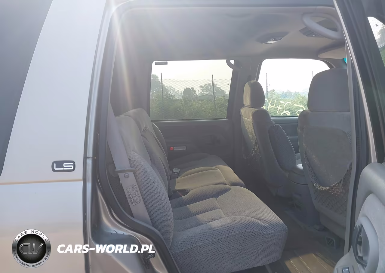 1999 Chevrolet Tahoe Ls VIN:1GNEK13R9XJ572728 - 8