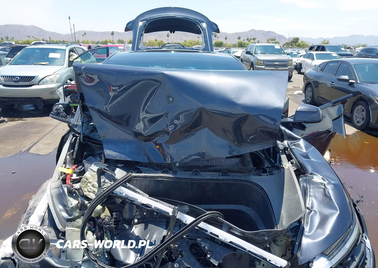 2026 Tesla Model Y All-Wheel Drive-Long Range Launch Series-Premium All-Wheel Drive VIN:7SAYGDEE0TF577761 - 10