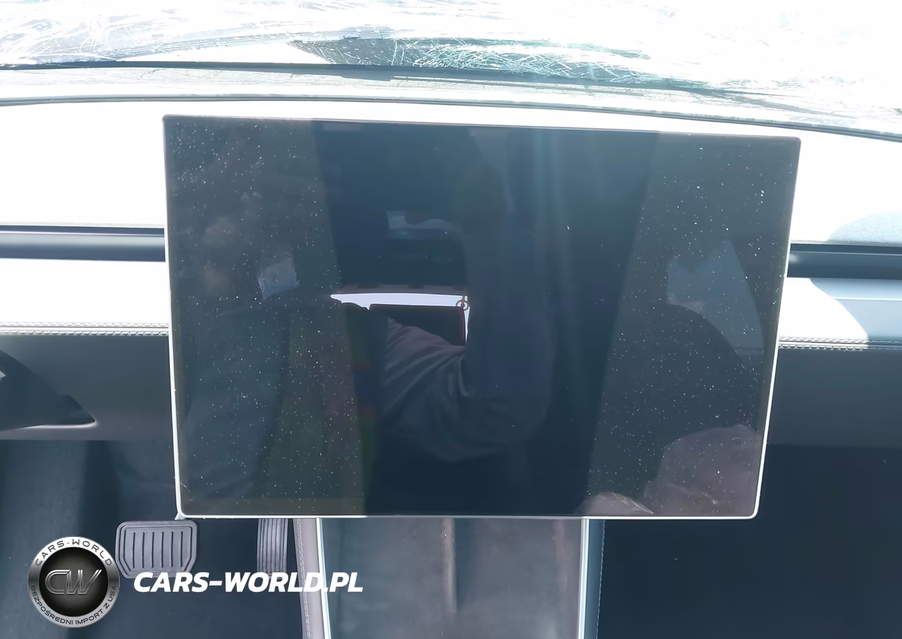 2026 Tesla Model Y All-Wheel Drive-Long Range Launch Series-Premium All-Wheel Drive VIN:7SAYGDEE0TF577761 - 17