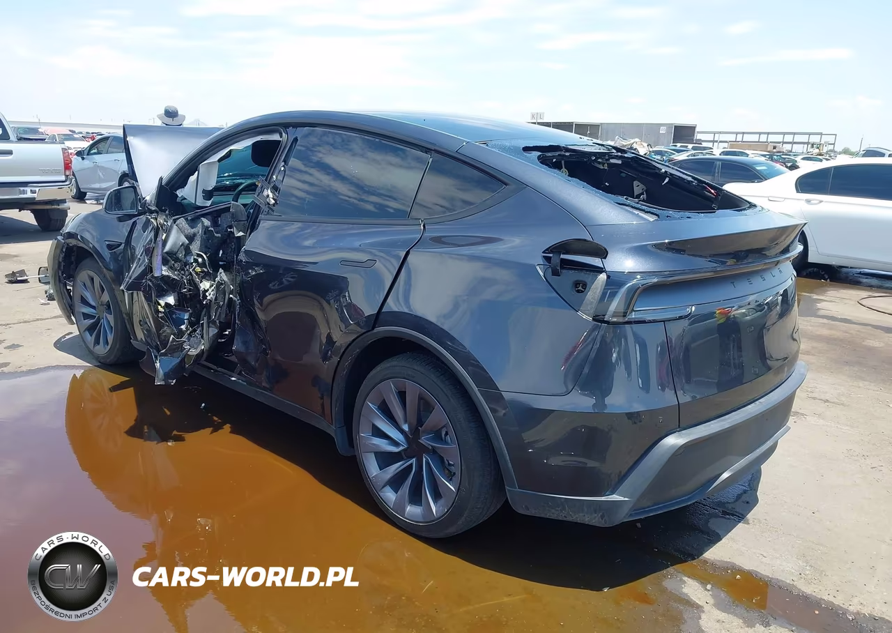 2026 Tesla Model Y All-Wheel Drive-Long Range Launch Series-Premium All-Wheel Drive VIN:7SAYGDEE0TF577761 - 3