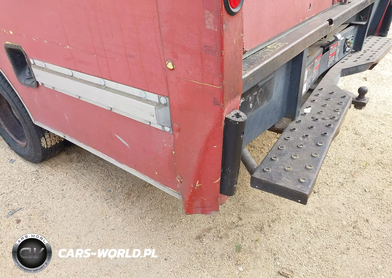 1994 Ford Econoline E350 Cutaway Van VIN:1FDKE37G8RHA57197 - 20