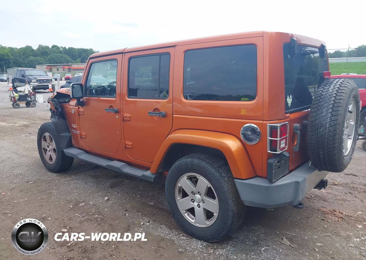 2011 Jeep Wrangler Unlimited Sahara VIN:1J4BA5H12BL528537 - 3