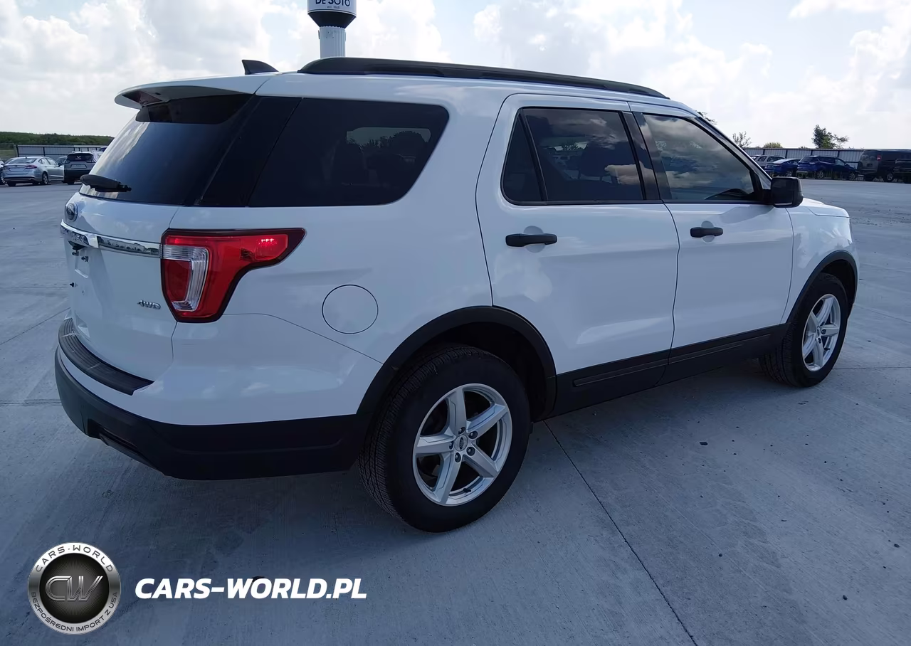 2018 Ford Explorer VIN:1FM5K8B87JGC45500 - 4
