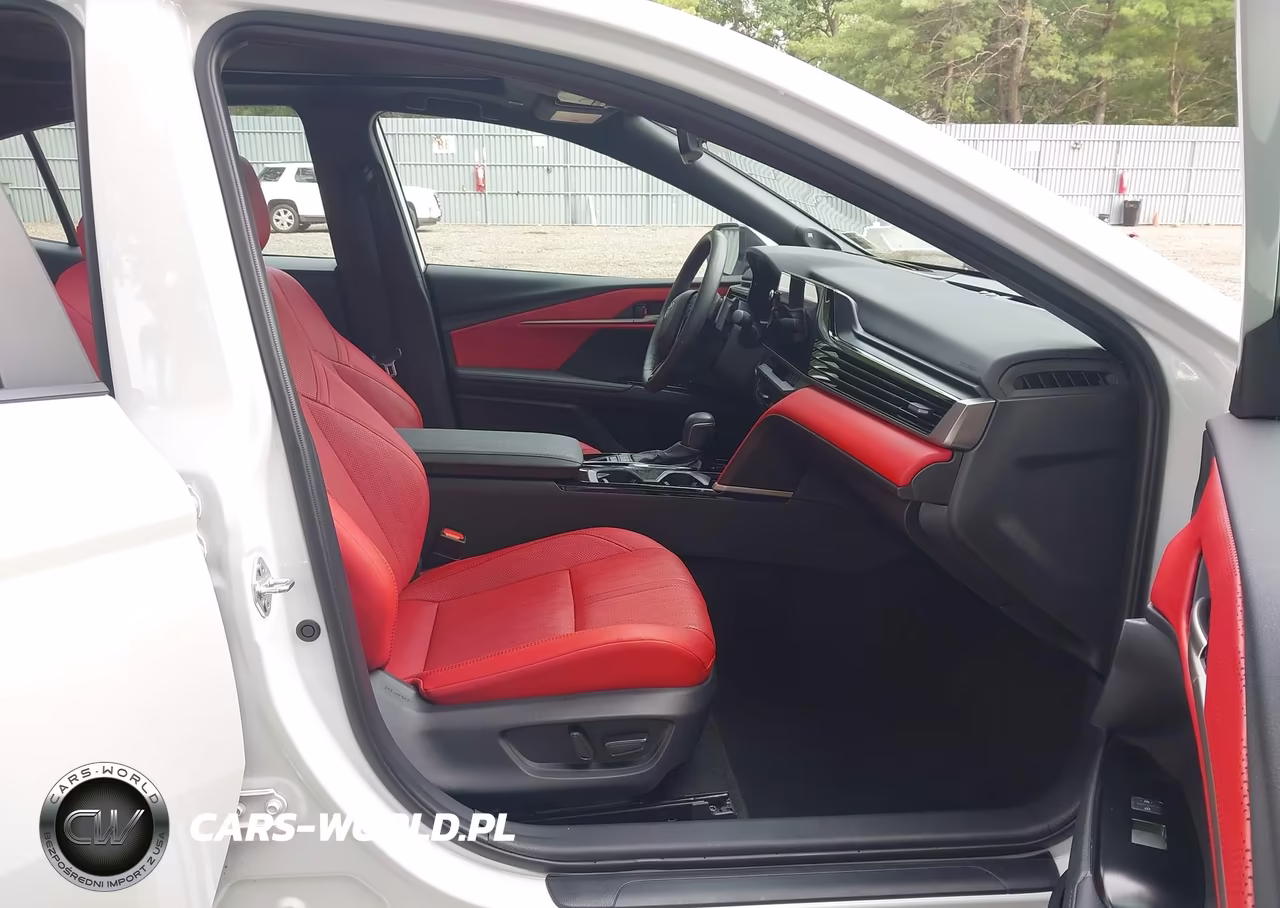 2025 Toyota Camry Xse VIN:4T1DBADK5SU521364 - 5