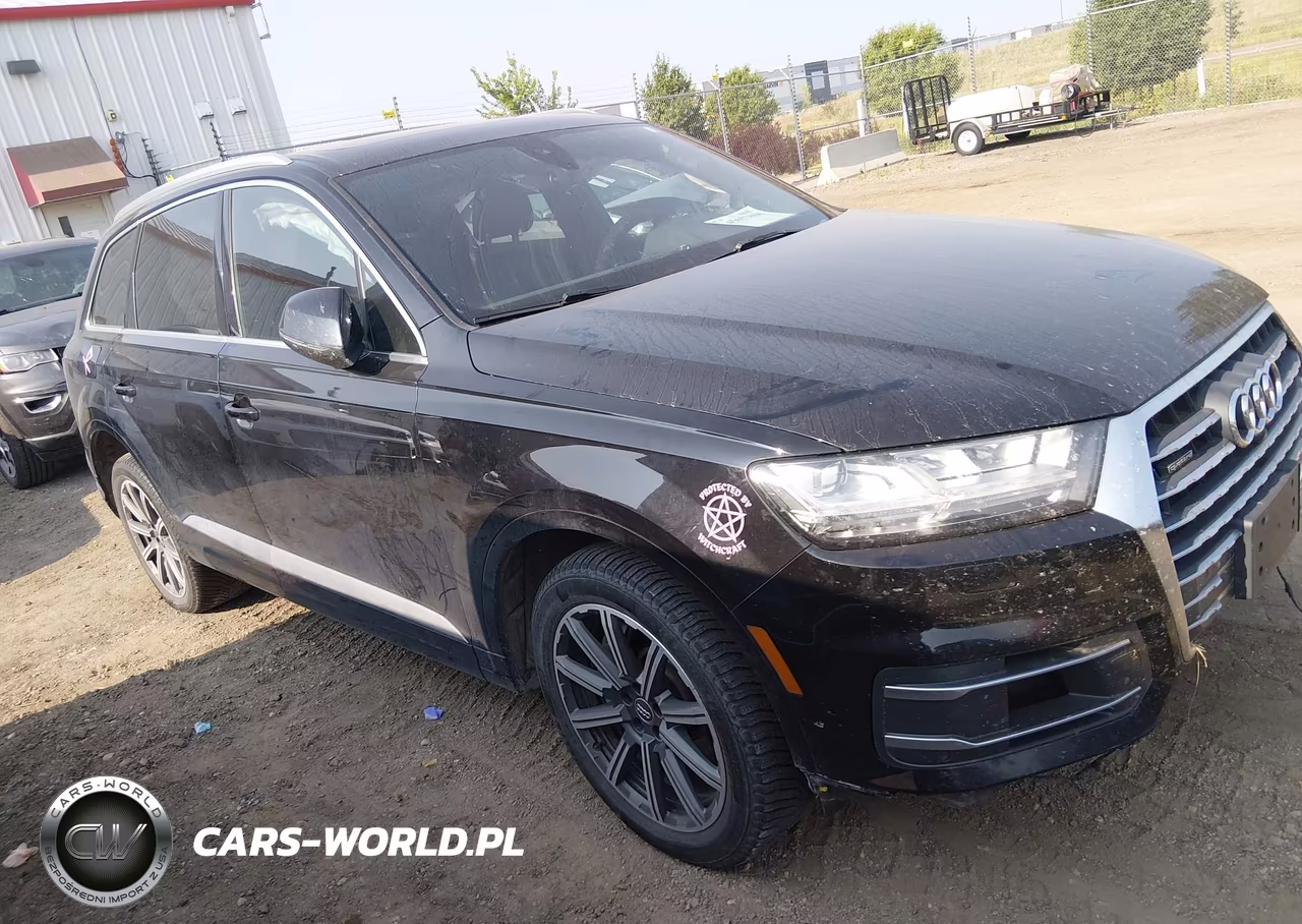 2017 Audi Q7 3.0T Premium VIN:WA1LAAF74HD033165 - 1