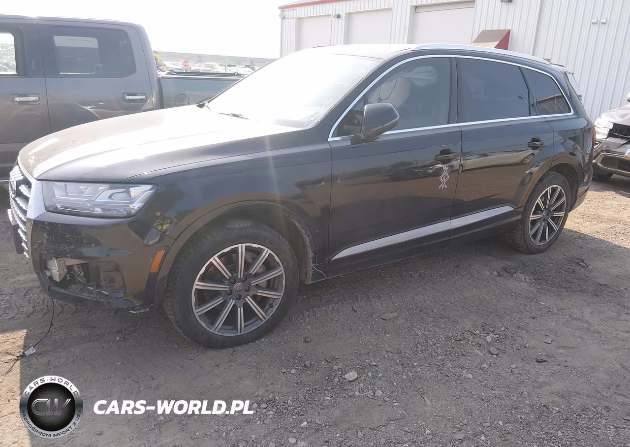 2017 Audi Q7 3.0T Premium VIN:WA1LAAF74HD033165 - 2
