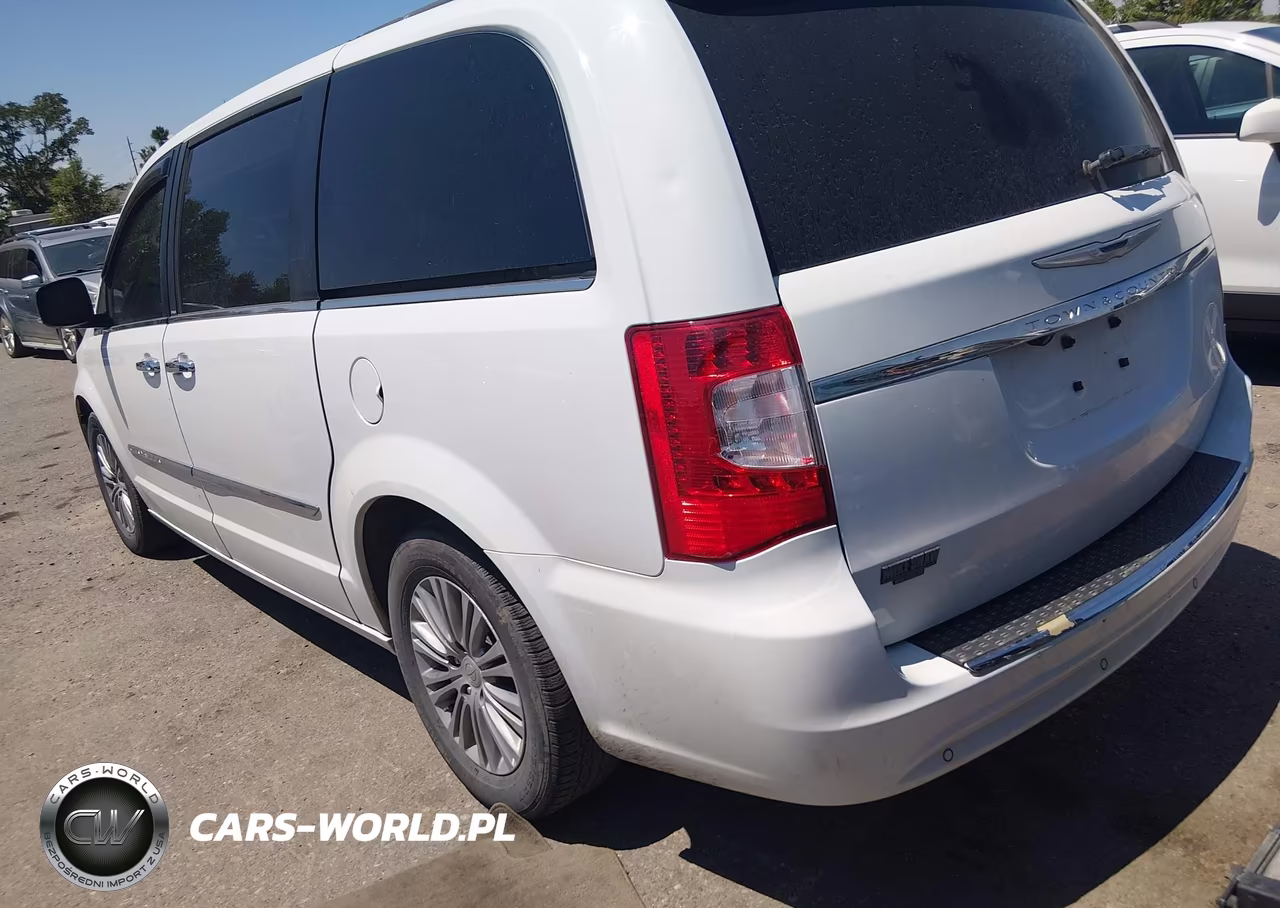 2013 Chrysler Town & Country Touring-L VIN:2C4RC1CGXDR816092 - 3