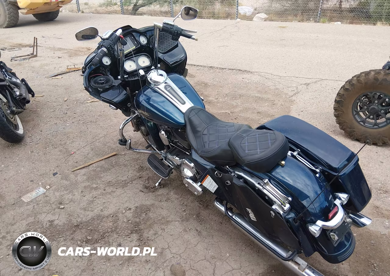 2016 Harley-Davidson Fltrxs Road Glide Special VIN:1HD1KTM19GB633371 - 4