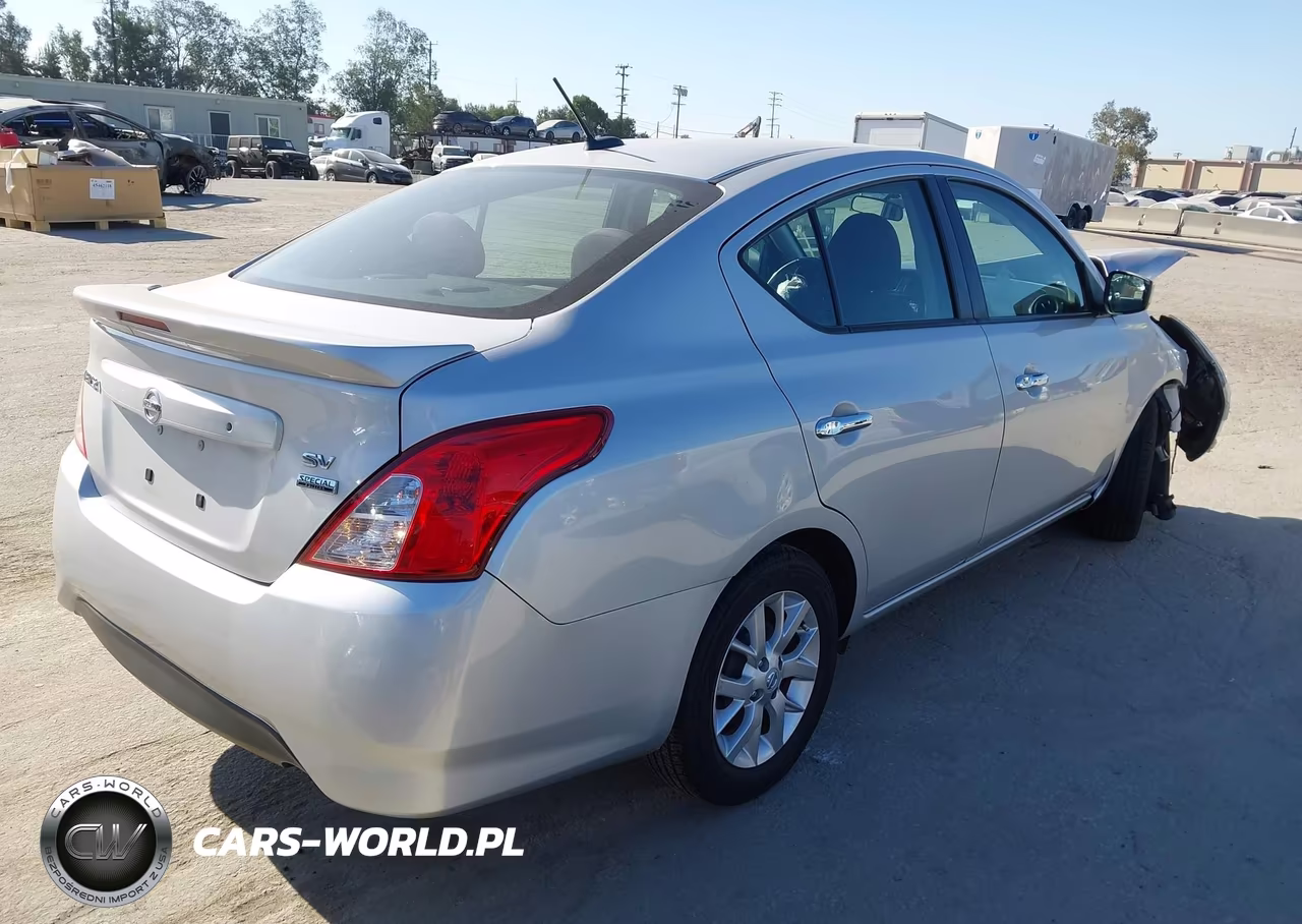 2018 Nissan Versa 1.6 Sv VIN:3N1CN7AP3JL830465 - 4
