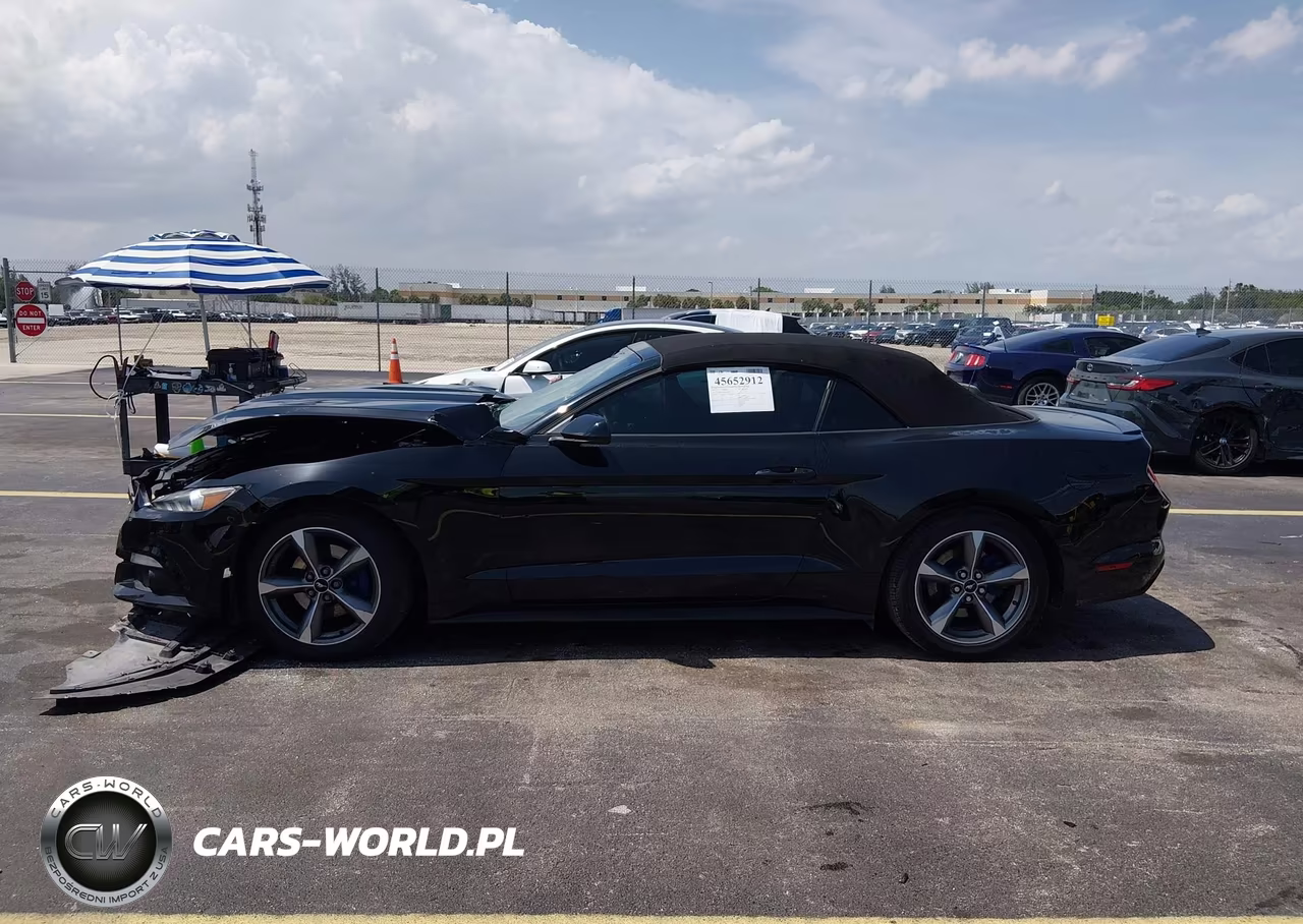 2017 Ford Mustang V6 VIN:1FATP8EM8H5264106 - 14
