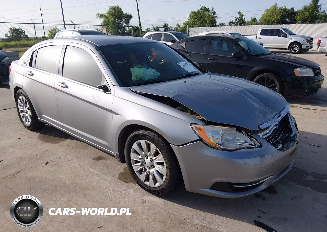 2013 Chrysler 200 Lx – zdjęcie 1 z 11