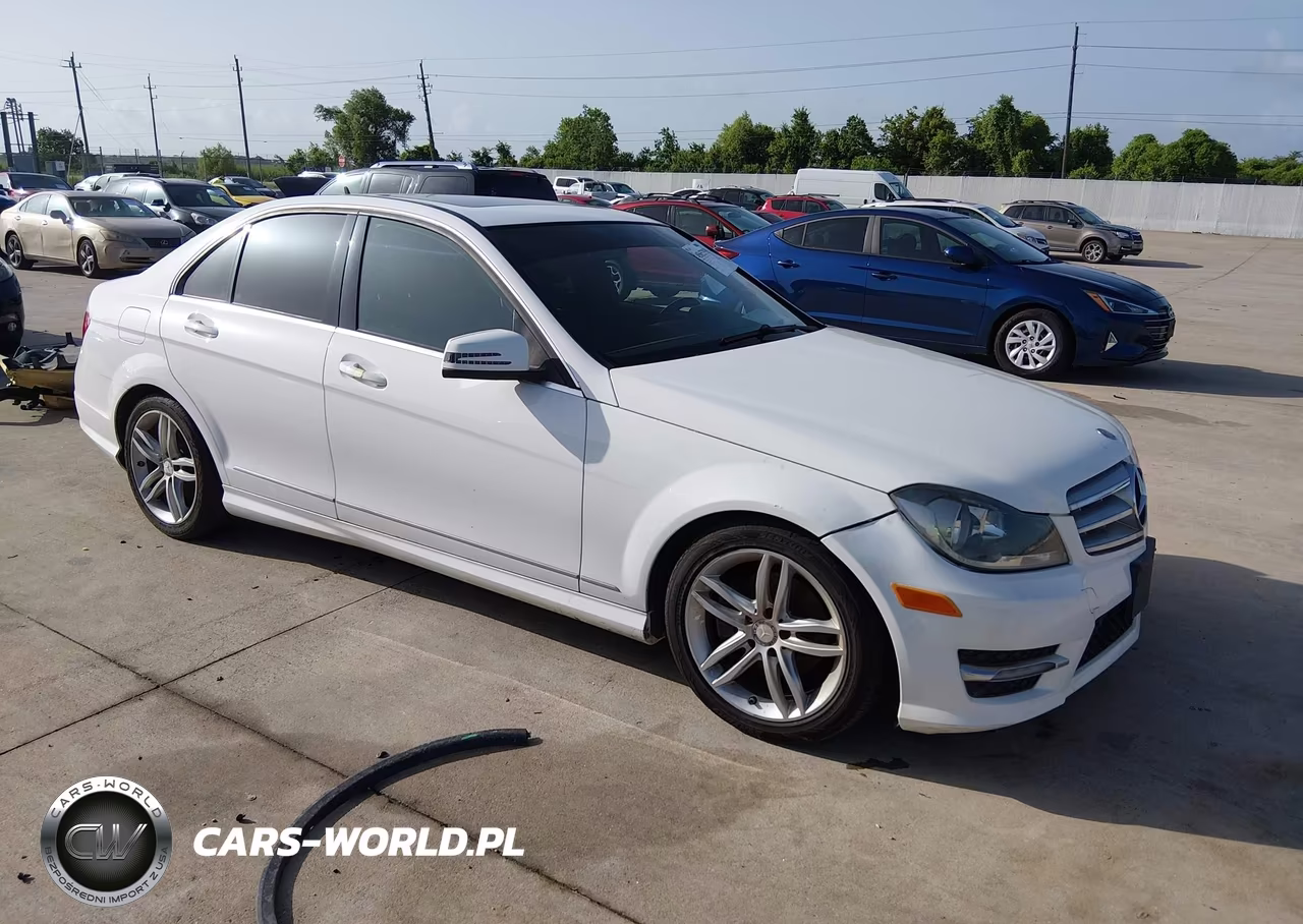 2013 Mercedes-Benz C 250 Sport