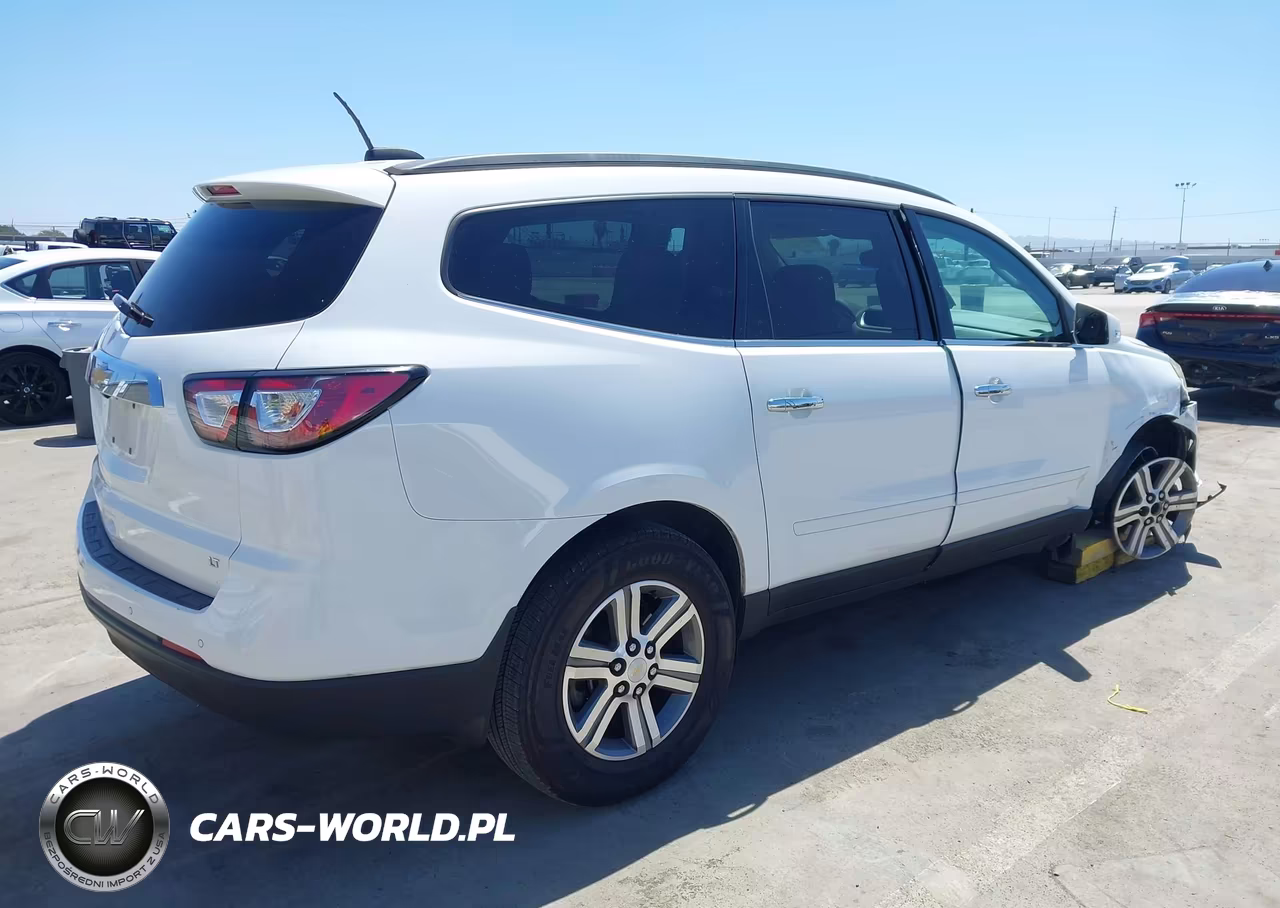 2017 Chevrolet Traverse Lt VIN:1GNKRGKD5HJ308317 - 4
