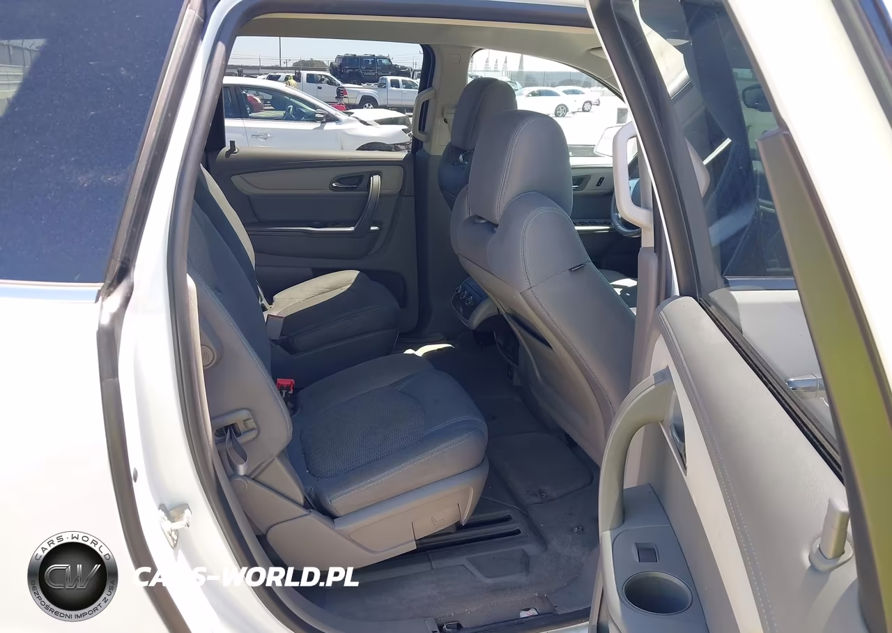 2017 Chevrolet Traverse Lt VIN:1GNKRGKD5HJ308317 - 8