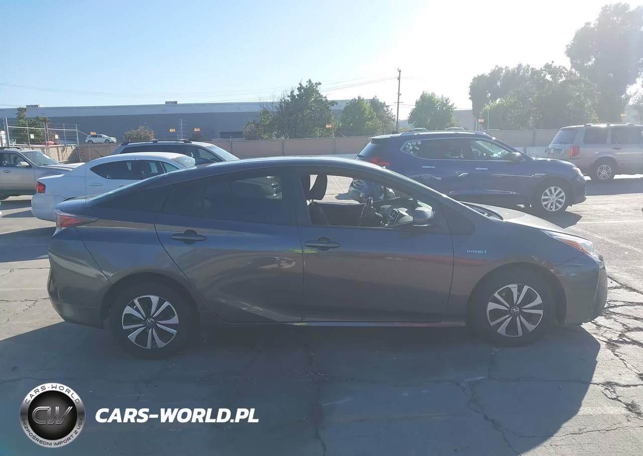 2016 Toyota Prius Two VIN:JTDKBRFU7G3508184 - 13