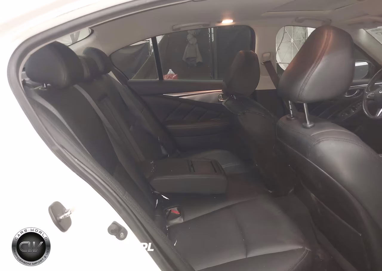 2015 Infiniti Q50 Premium VIN:JN1BV7AP7FM336697 - 8
