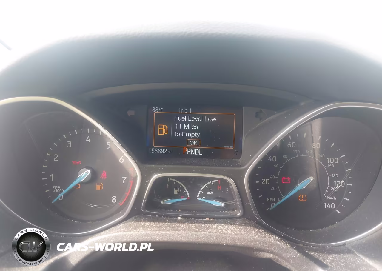 2017 Ford Focus Se VIN:1FADP3F24HL221785 - 7