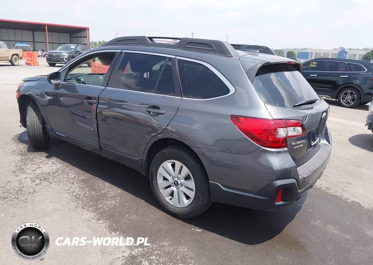 2018 Subaru Outback 2.5I Premium VIN:4S4BSACC4J3320948 - 3
