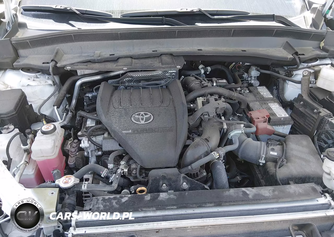 2024 Toyota Grand Highlander Platinum VIN:5TDAAAB59RS053953 - 10