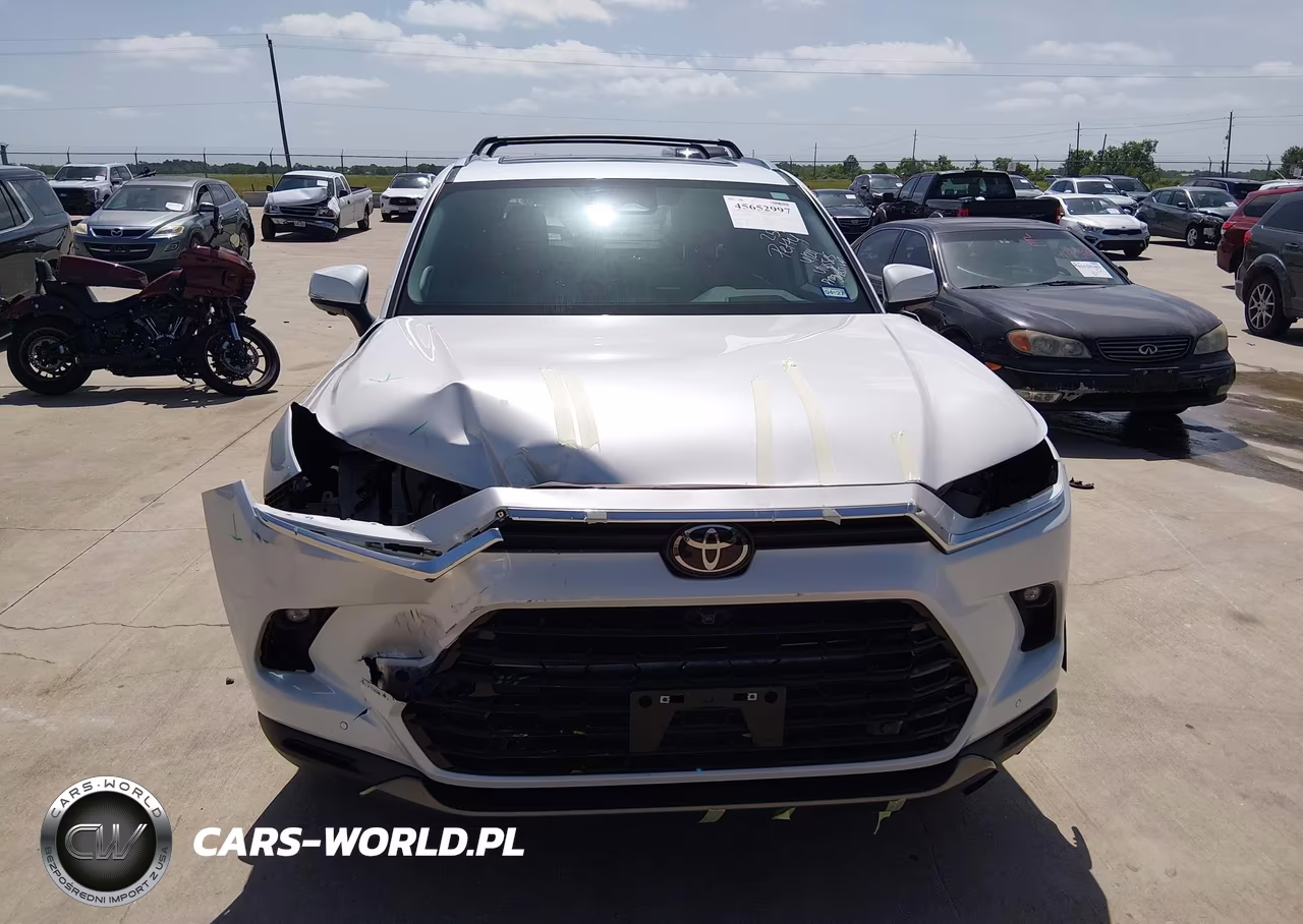 2024 Toyota Grand Highlander Platinum VIN:5TDAAAB59RS053953 - 12