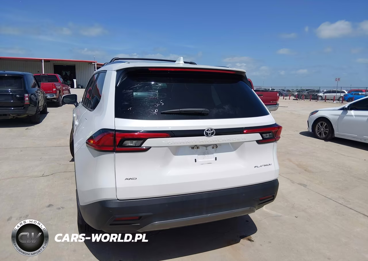 2024 Toyota Grand Highlander Platinum VIN:5TDAAAB59RS053953 - 16
