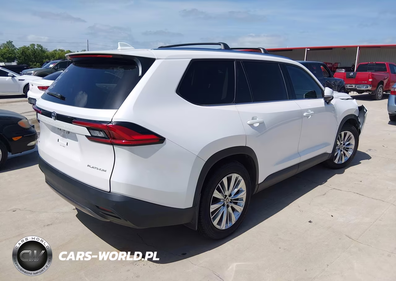2024 Toyota Grand Highlander Platinum VIN:5TDAAAB59RS053953 - 4