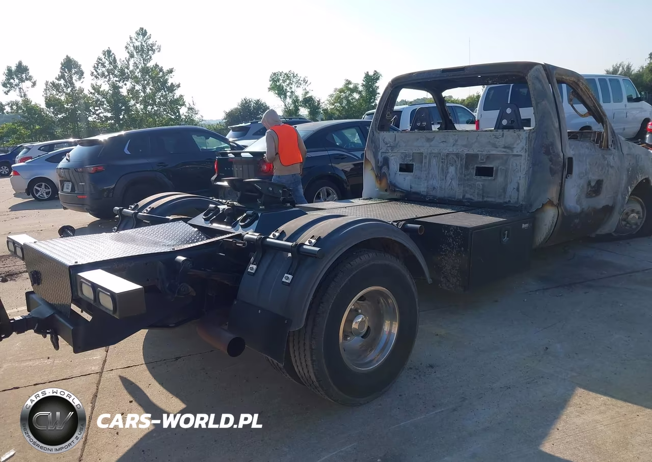 2003 Ford F-350 VIN:1FDWF36F23EA10960 - 14