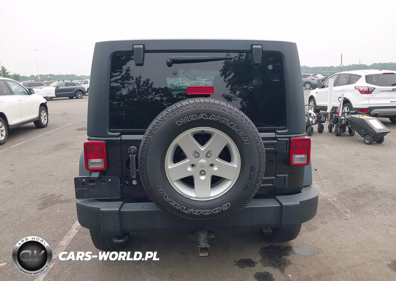 2016 Jeep Wrangler Unlimited Sport VIN:1C4BJWDGXGL144339 - 17